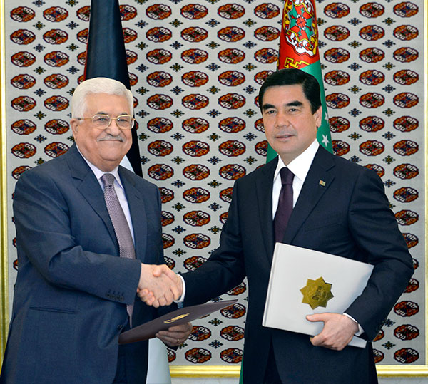 Türkmenistanyň Prezidentiniň we Palestina Döwletiniň Prezidentiniň Arasynda Gepleşikler Geçirildi