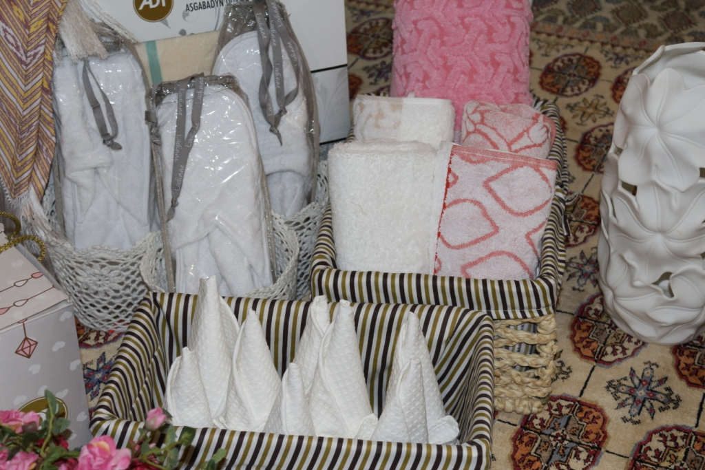 Türkmenistanyň Dokma Senagatynyň Harytlary