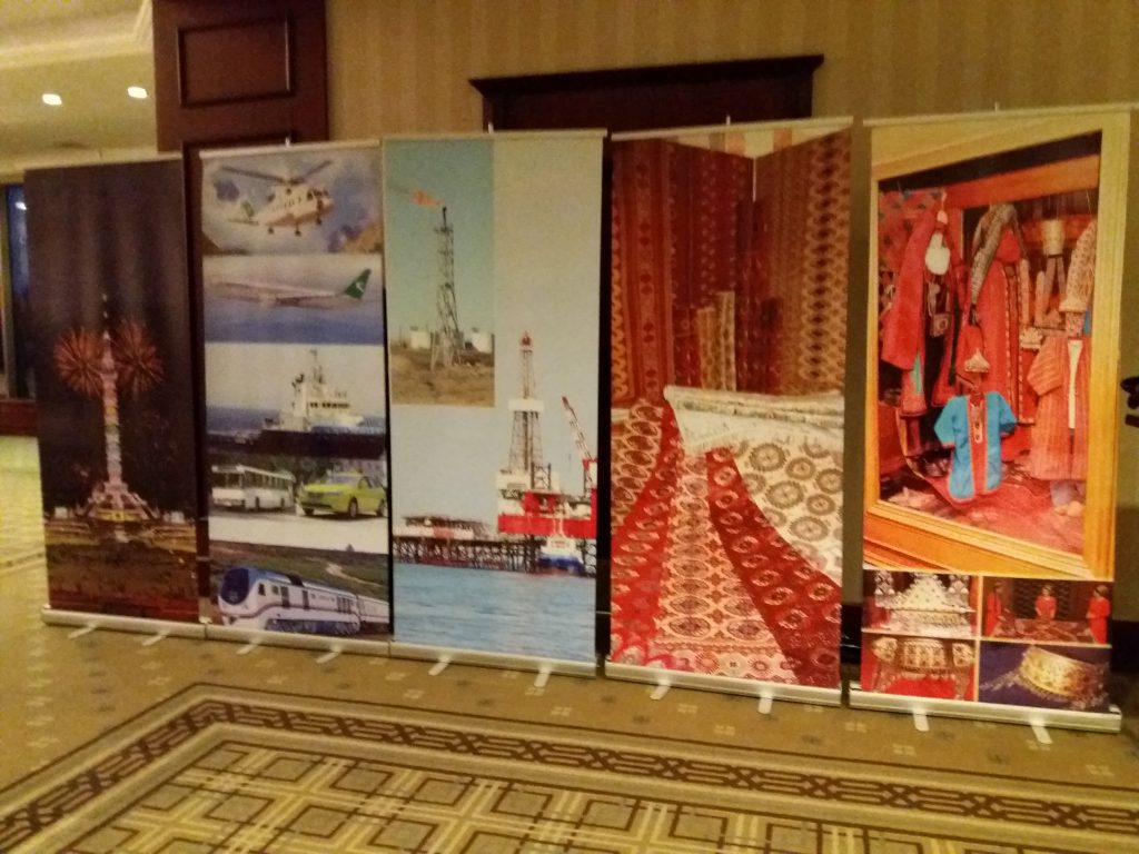 Garaşsyz Baky Bitarap Türkmenistanyň 25 Ýyllygy Stambul Türkiýä Foto Galereýa