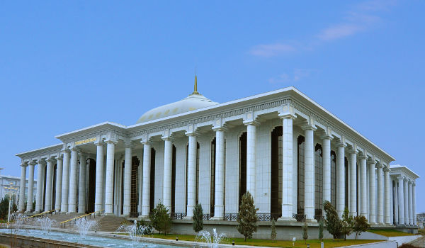Türkmenistanyň Ministrler Kabinetiniň Giňişleýin Mejlisinden