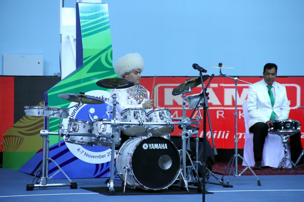 Türkmenistan Aşgabatda Basketbol Boýunça Halkara Ýaryşy Fotogalereýa