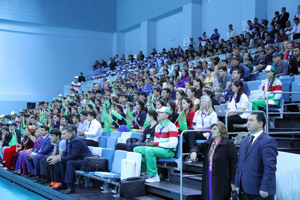 Türkmenistan Aşgabatda Basketbol Boýunça Halkara Ýaryşy Fotogalereýa