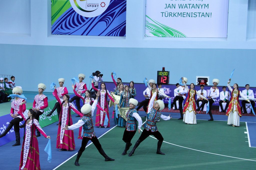 Türkmenistan Aşgabatda Basketbol Boýunça Halkara Ýaryşy Fotogalereýa