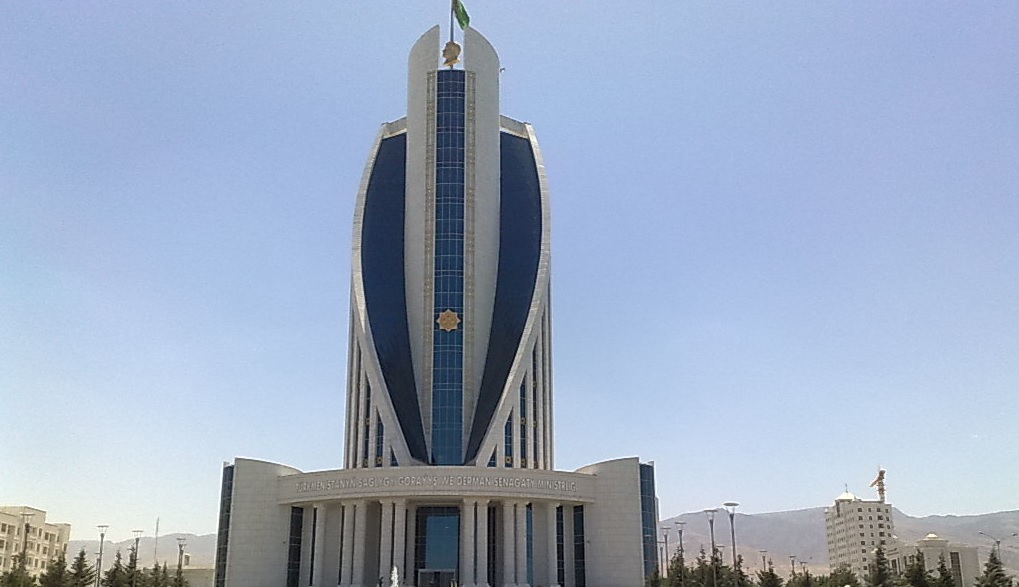 Türkmenistanyň Saglygy goraýyş we derman senagaty ministrligi