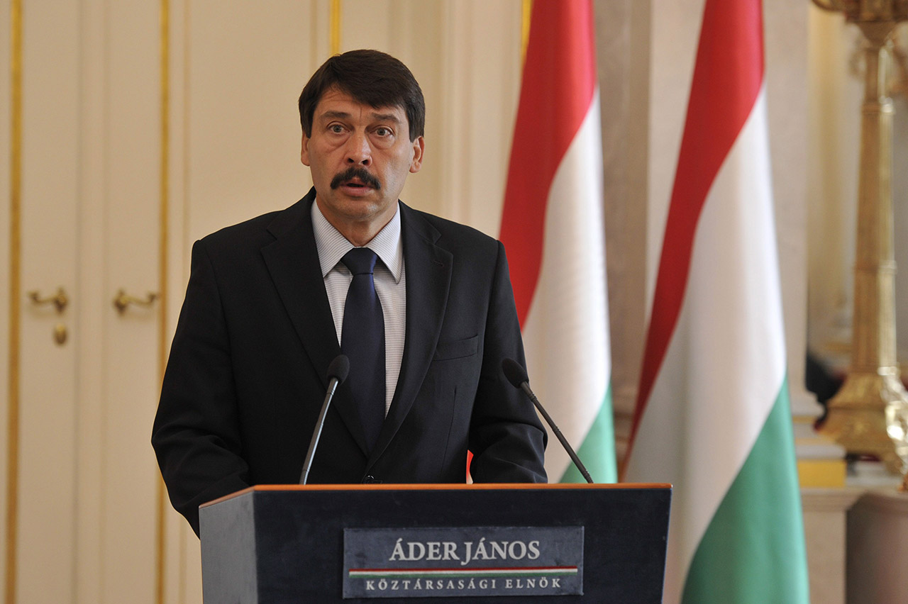Türkmenistanyň Prezidenti Wengriýa Respublikasynyň Prezidentine Gynanç Bildirdi