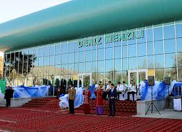 Türkmenistanyň Prezidenti Türkmenbaşy Şäheriniň Halkara Deňiz Menziliniň Gurluşygynyň Barşyny Gözden Geçirdi