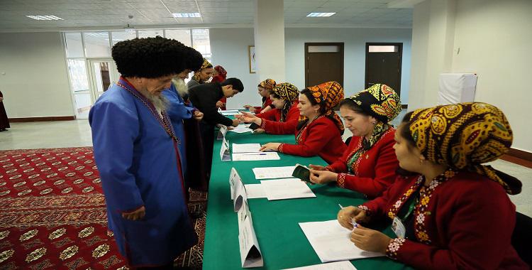 Ýokary Döwlet Wezipesine Dalaşgärler Türkmenistanyň Prezidentiniň Saýlawlarynda Ses Berdiler