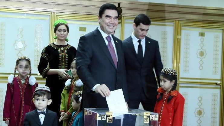 Döwlet Baştutanymyz Gurbanguly Berdimuhamedow Türkmenistanyň Prezidentiniň Saýlawlarynda Ses Berdi