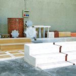 Mermerdir Granitden Dürli Bezeg Daşlaryny Çykarýan Kärhananyň Ümzügi Ileri