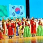 Türkmen-Koreý Diplomatik Gatnaşyklarynyň Ýola Goýulmagynyň 25 Ýyllygy Mynasybetli Iki Ýurduň Sungat Ussatlarynyň Konserti Boldy