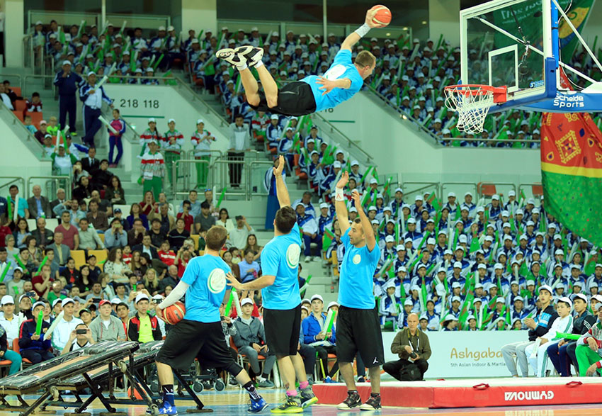Basketbol Akrobatik Şüweleňi Wideo