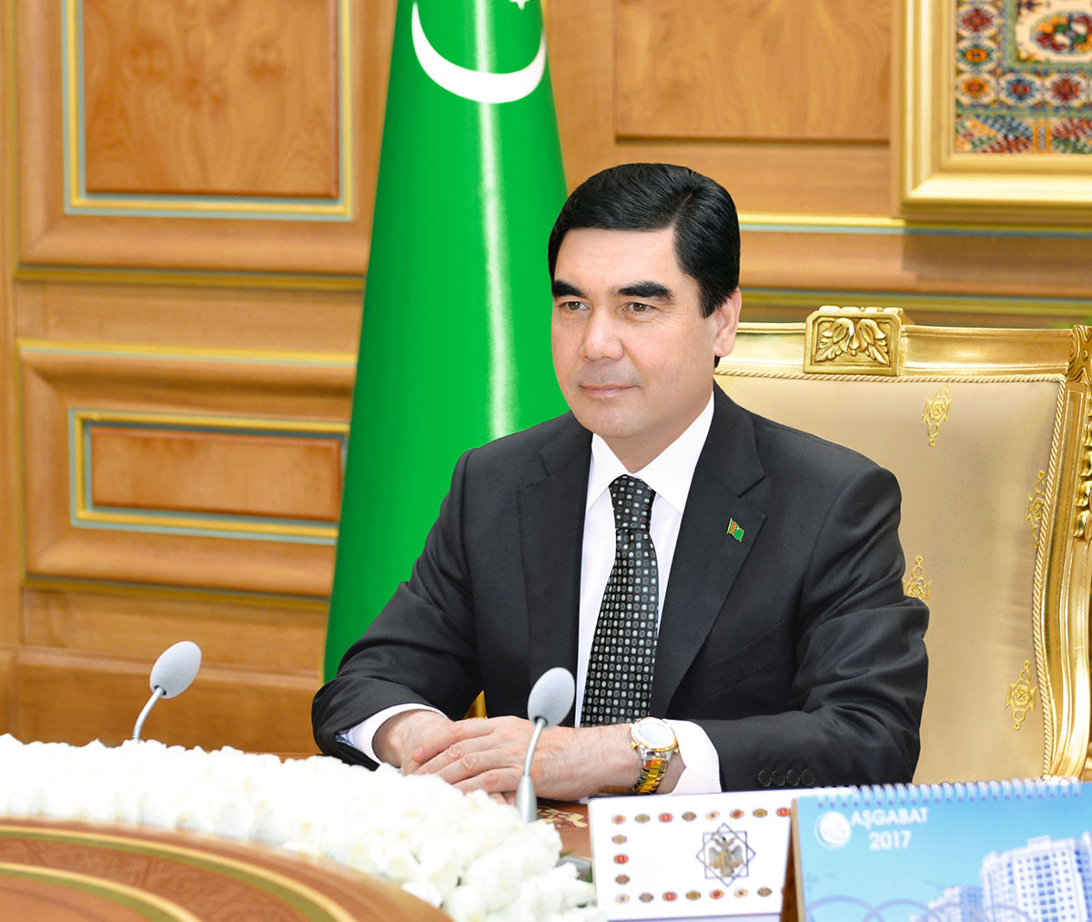 Türkmenistanyň Prezidenti Gurbanguly Berdimuhamedow «Türkmenistanyň Dokma Senagaty-2017» Halkara Sergisine Gatnaşyjylara Gutlag Hatyny Iberdi