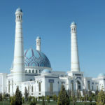 Hormatly Prezidentimiz Daşoguz Welaýatynyň Baş Metjidinde Sadaka Berdi