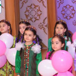 Iň Eýjejikleriň Bäsleşigi